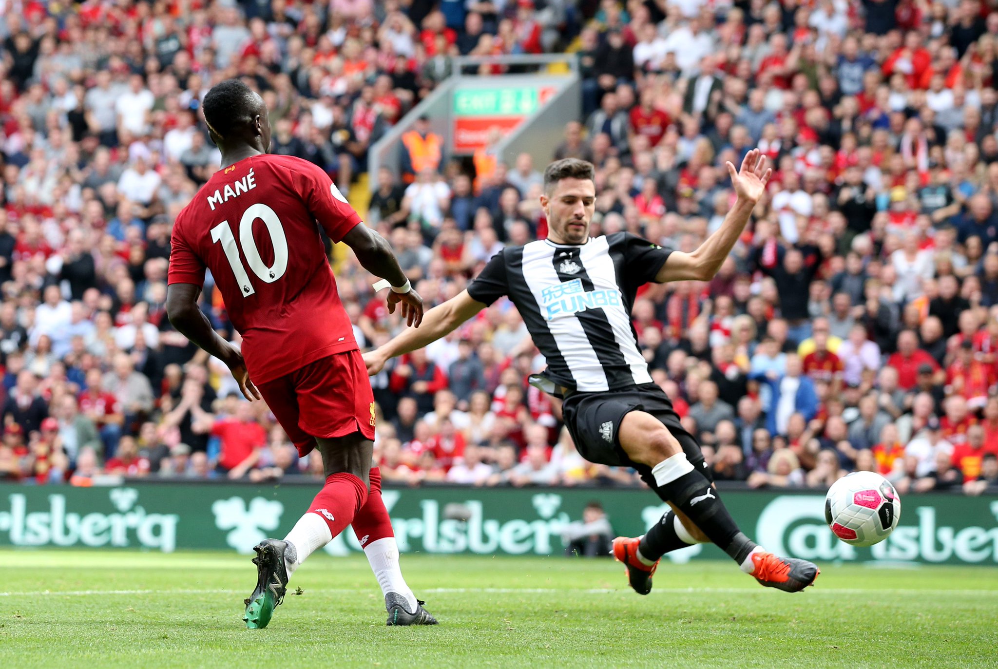 人视作中央 人视作中央