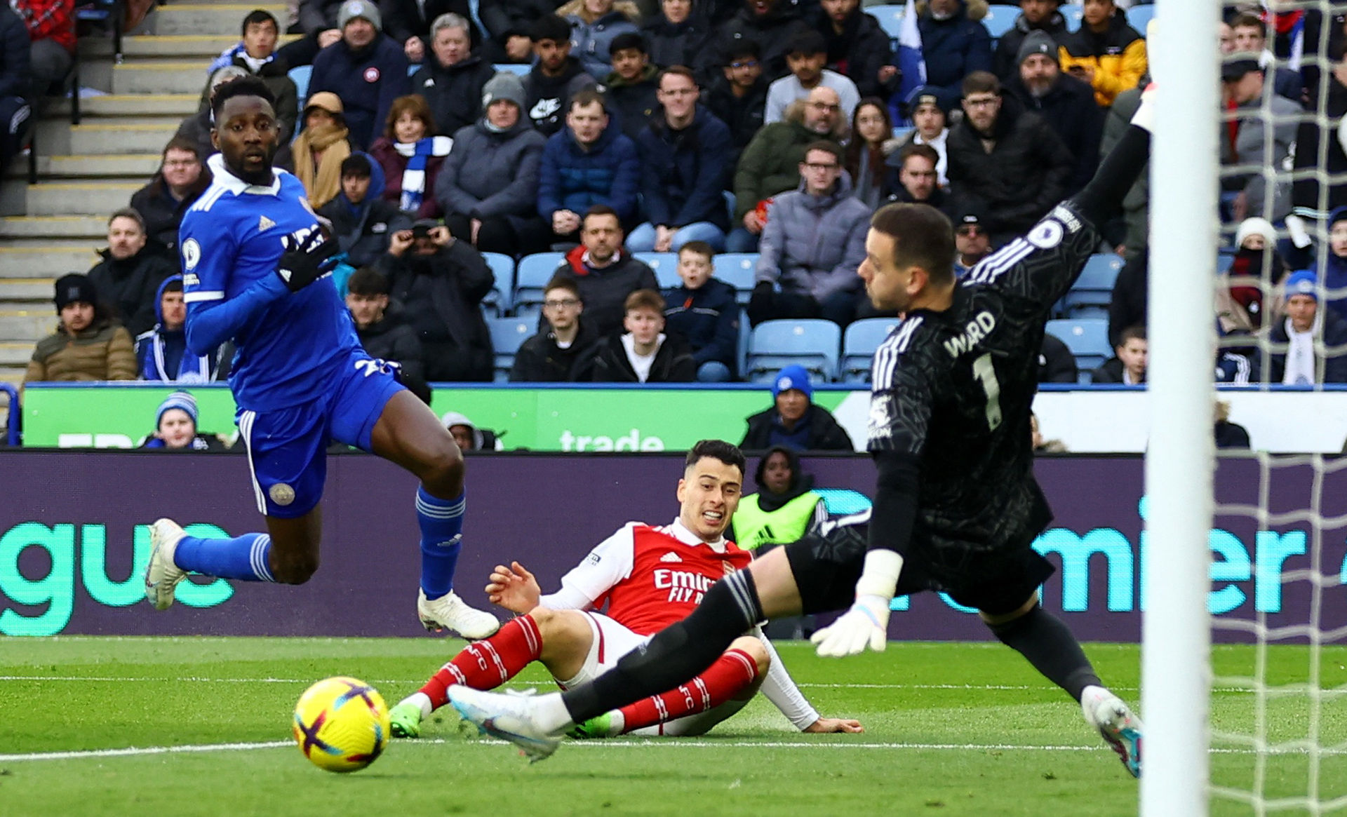 竞争仍在激 竞争仍在激