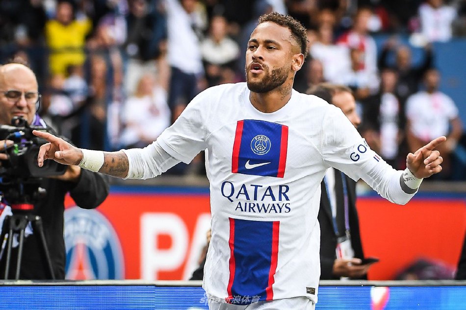 楚地看到他 楚地看到他